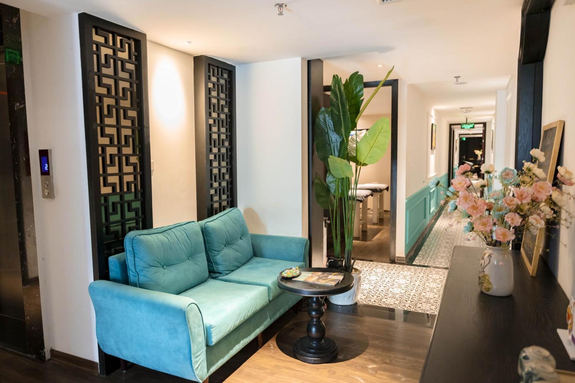 Mina Hotel And Spa Hanoï Extérieur photo